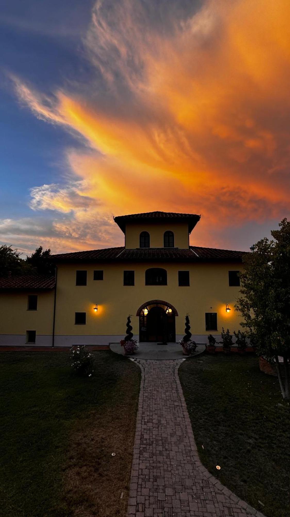 Agriturismo Cascina Cipressa San Romano  Dış mekan fotoğraf